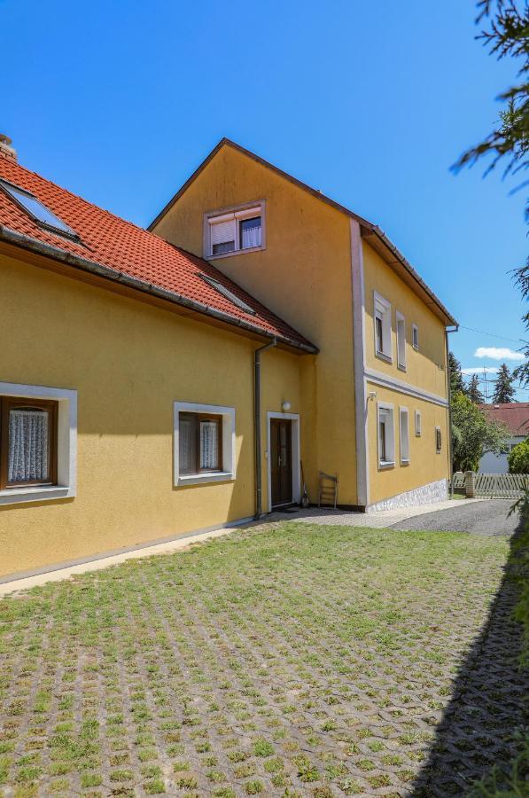 Villa Grande Hévíz Esterno foto